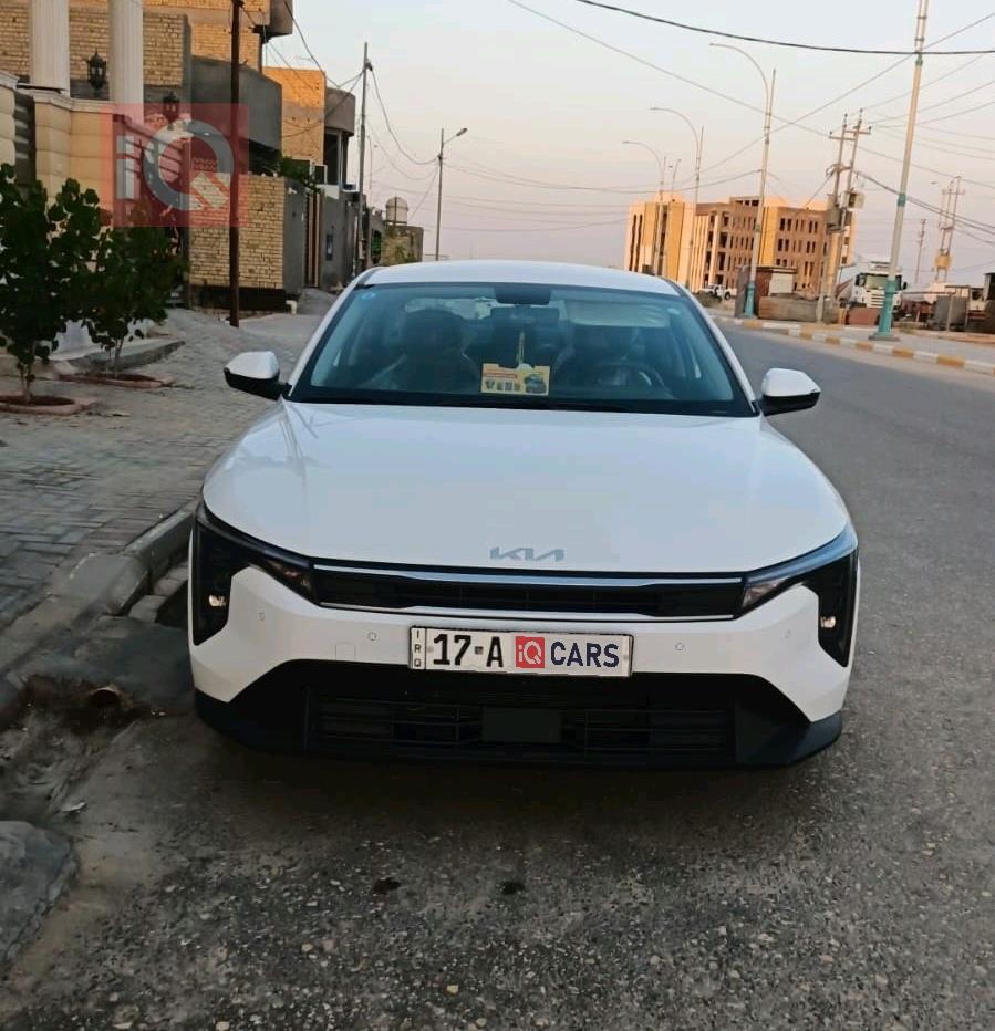 كيا K4